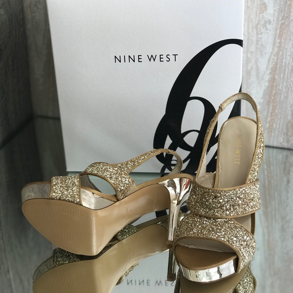 Nine West FairGame Platform Sandals Gold Glitter W - Picture 3 of 8